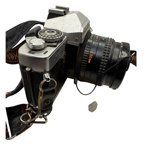 Minolta XG-1 35mm SLR Film Camera With Minolta MD Rokkor-X 50mm 1:1.4 lens. - Picture 4 of 6